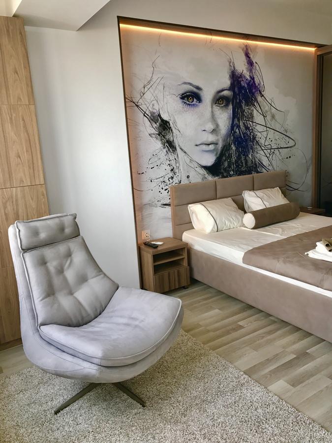 Hg Apartaments Mamaia Eksteriør billede